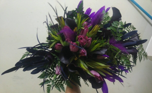 Feather Tulip Bouquet