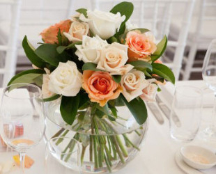 Fishbowl Roses Centrepiece